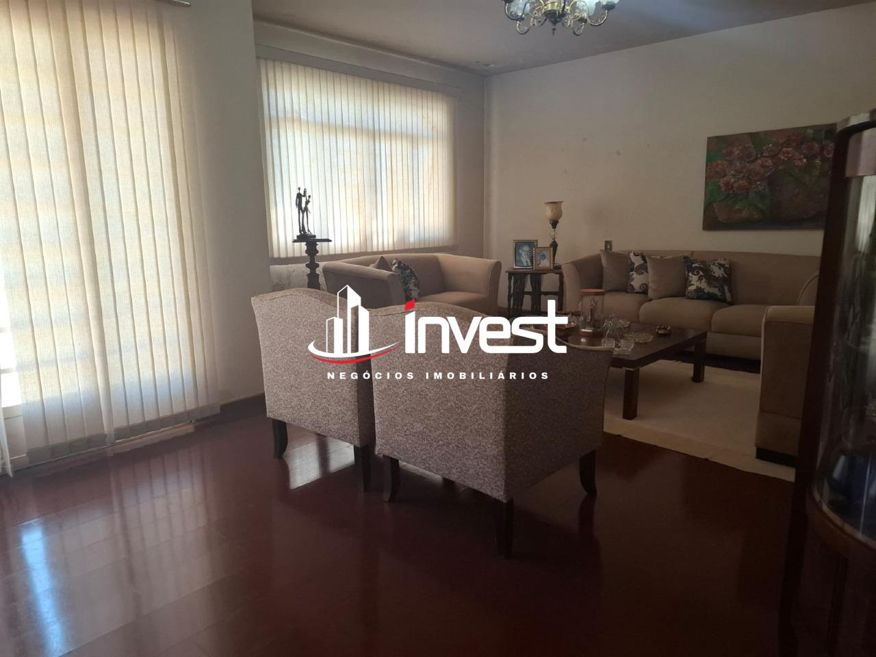 Casa à venda no Mercês: 