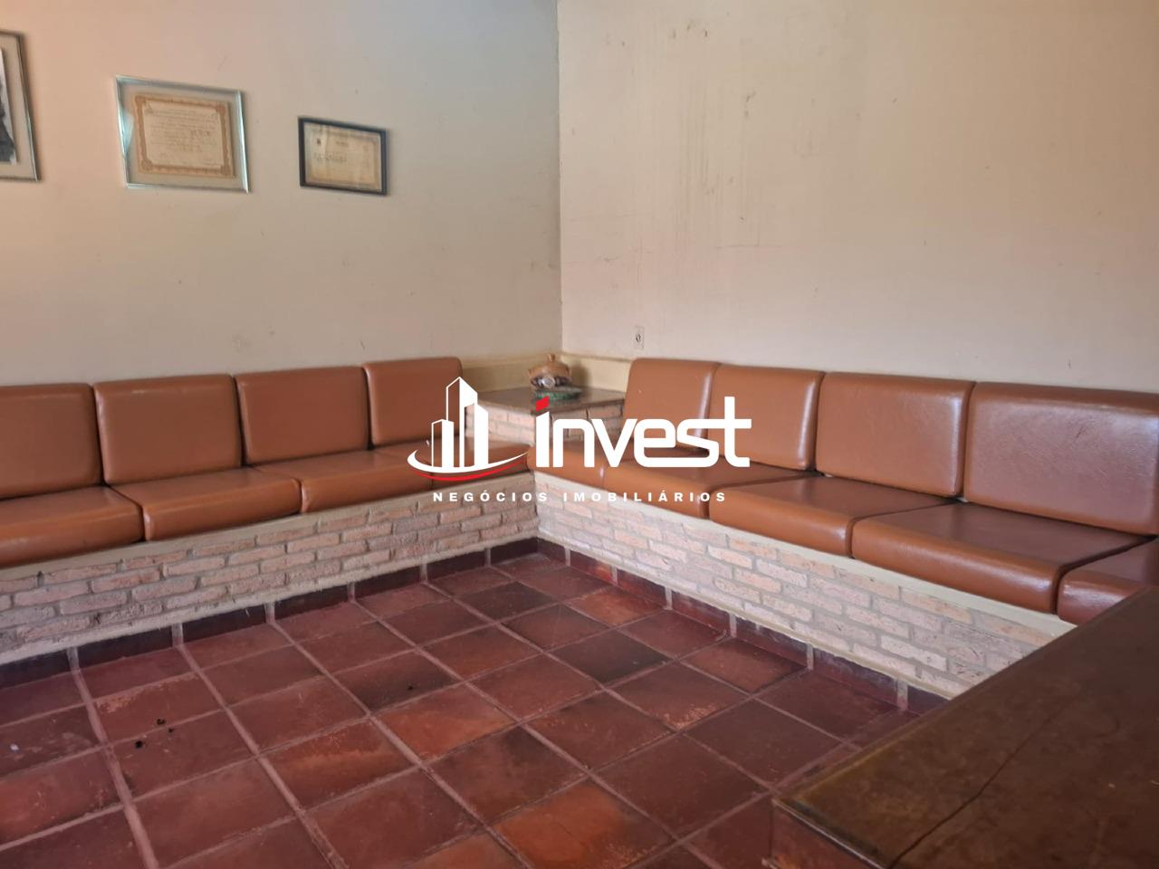 Casa à venda no Mercês: 