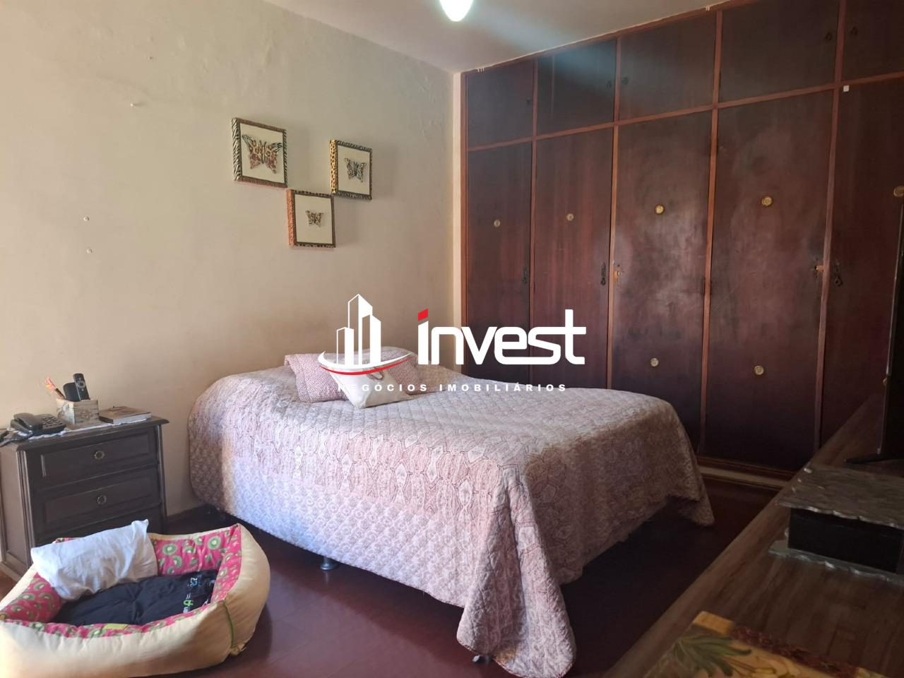 Casa à venda no Mercês: 