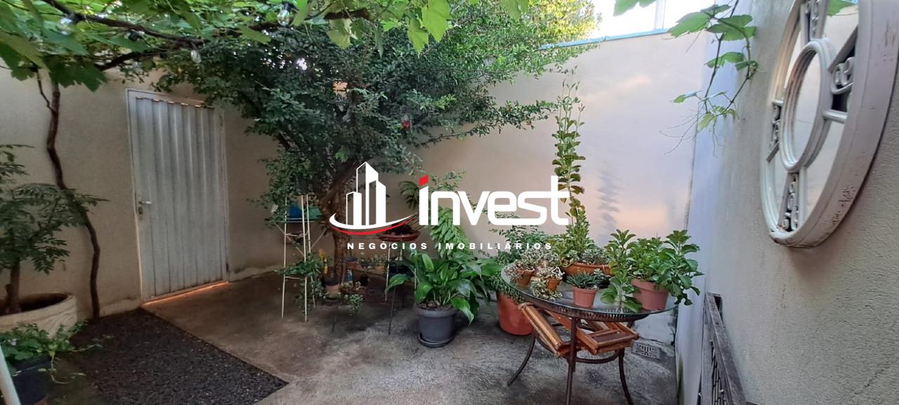 Casa Condomínio à venda no Portal Beija Flor: 