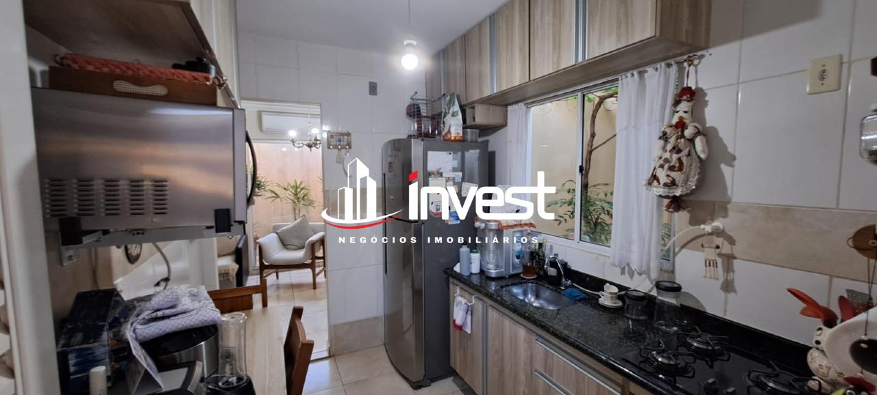 Casa Condomínio à venda no Portal Beija Flor: 