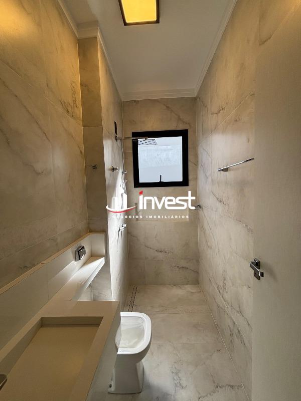 Casa à venda no Fabrício: 