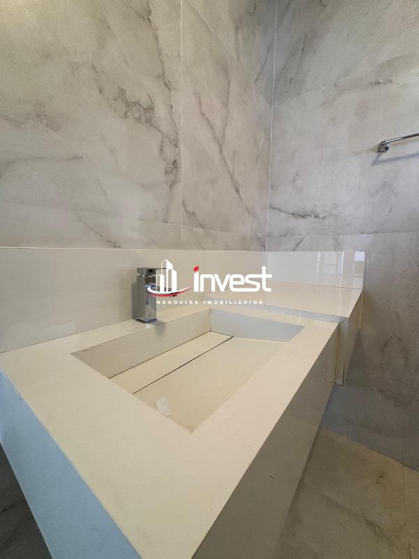 Casa à venda no Fabrício: 