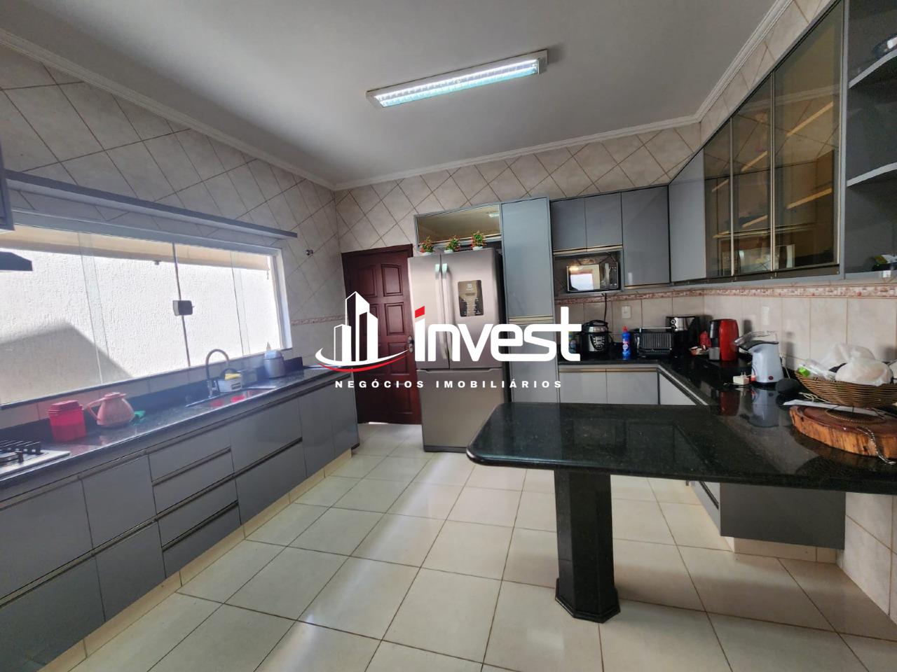 Casa à venda no Mirante - Parque : 