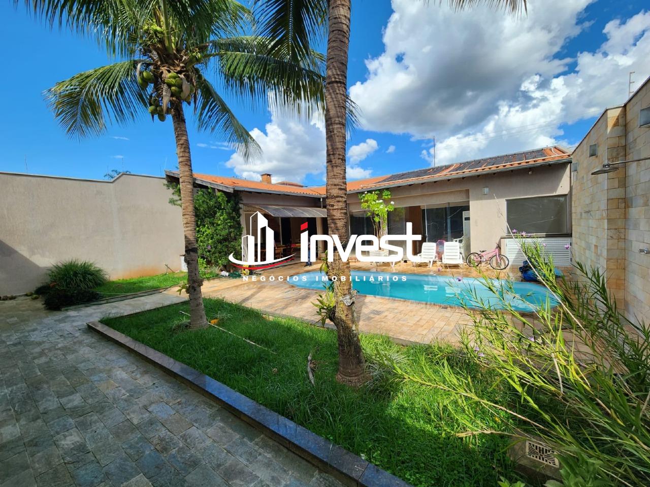 Casa à venda no Mirante - Parque : 