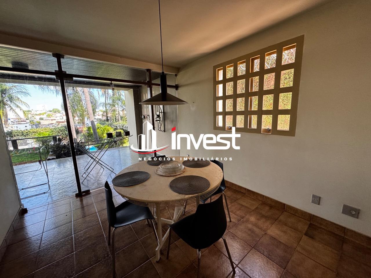 Casa à venda no Mercês: 