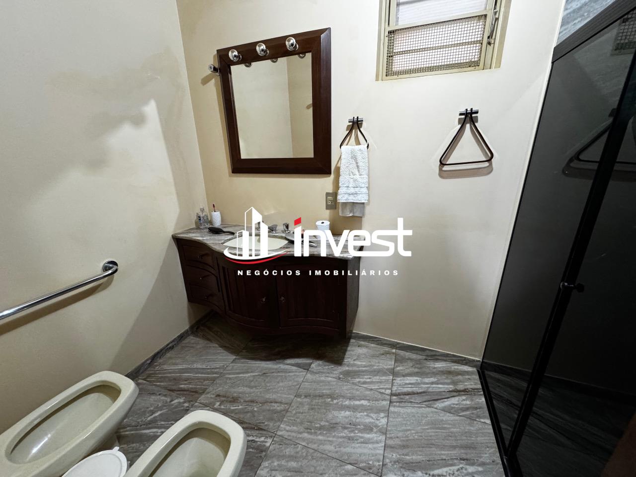 Casa à venda no Mercês: 