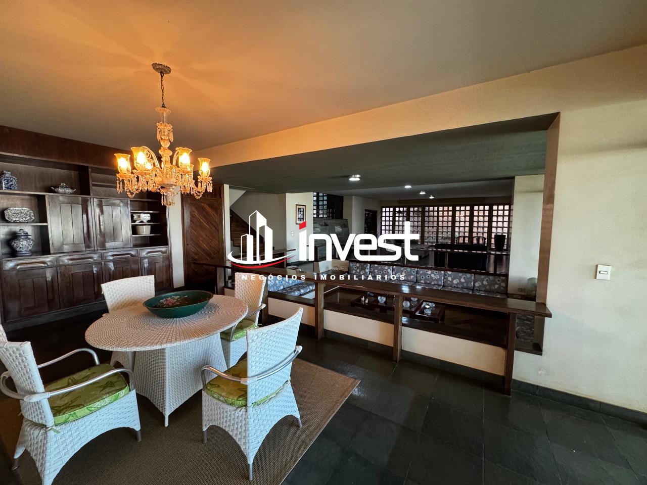 Casa à venda no Mercês: 