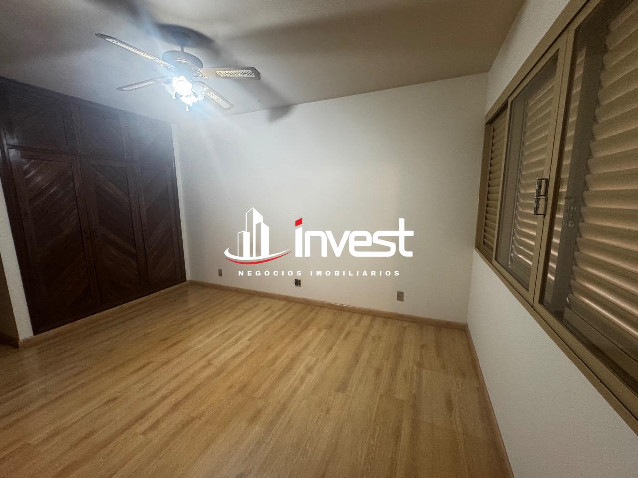 Casa à venda no Mercês: 