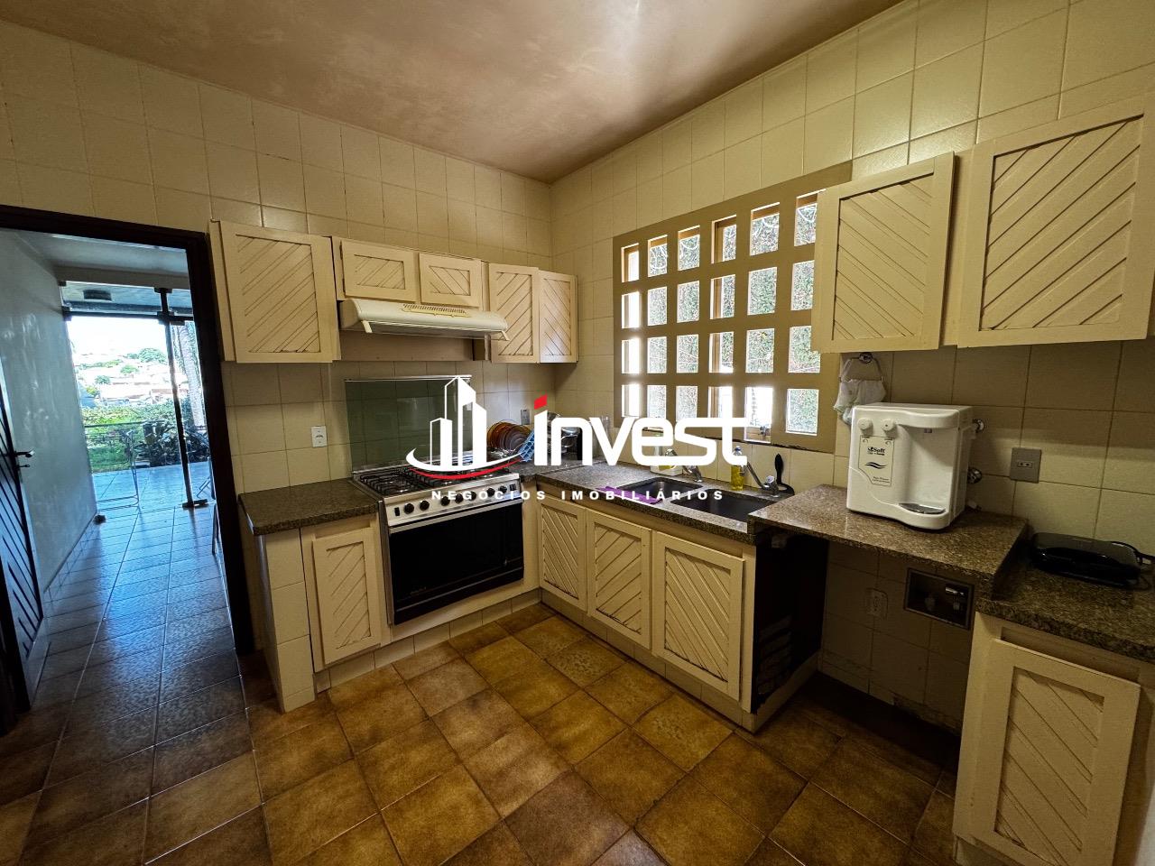 Casa à venda no Mercês: 