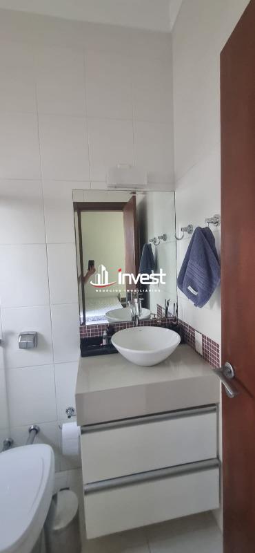 Casa à venda no Jardim do Lago: 