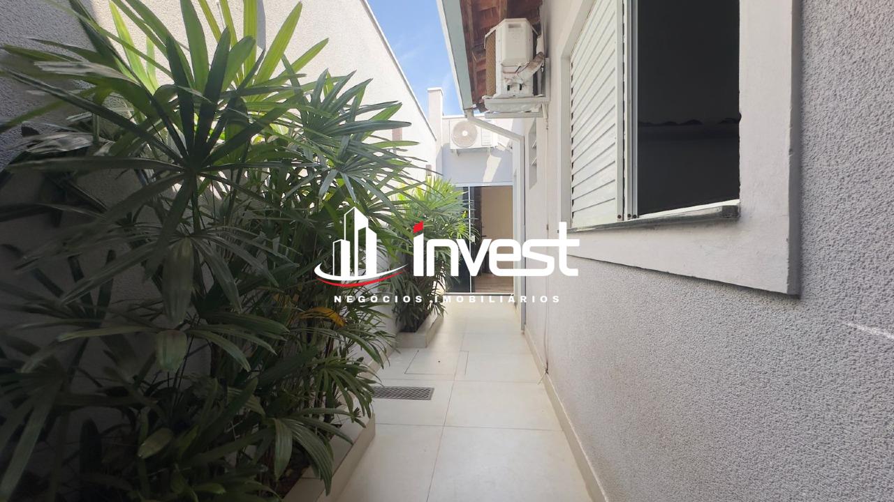 Casa Condomínio à venda no Portal Beija Flor: 