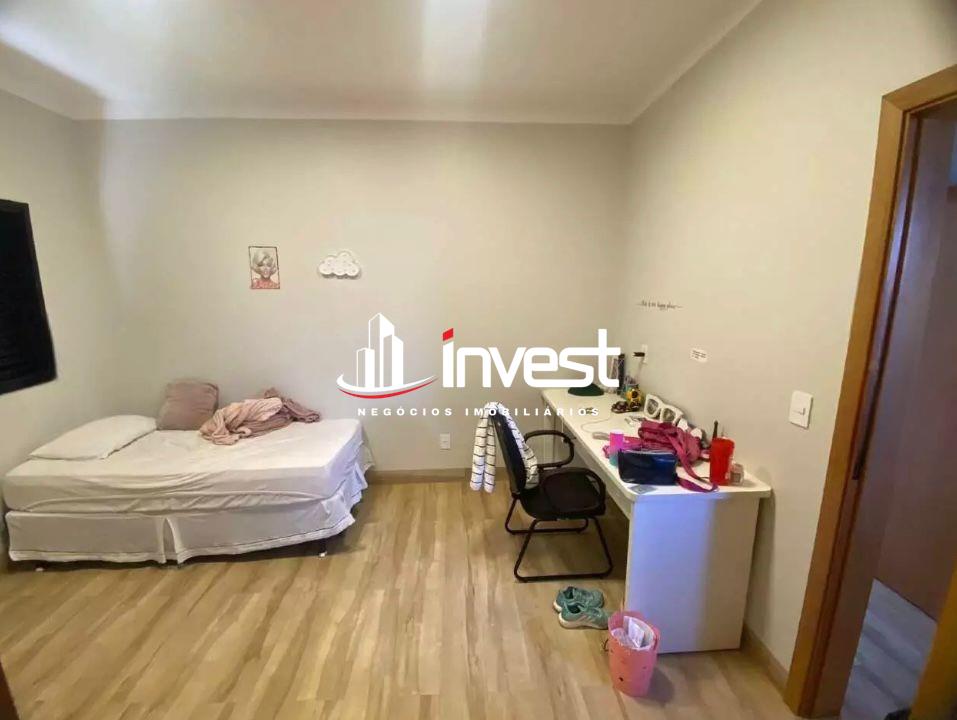 Casa à venda no Jardim do Lago: 