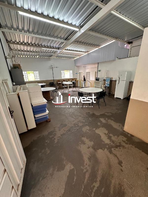 Casa Comercial para aluguel no Santa Maria: 