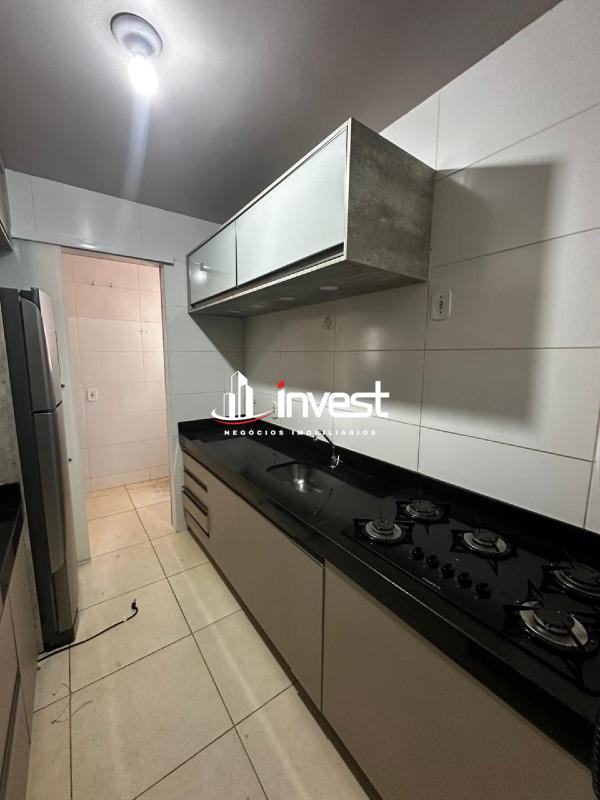 Andar corrido à venda no Santa Maria: 