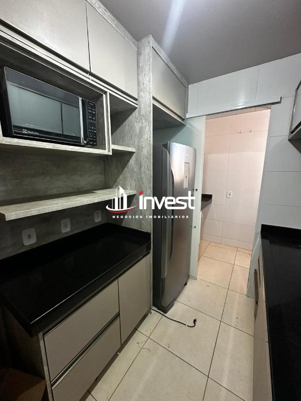 Andar corrido à venda no Santa Maria: 