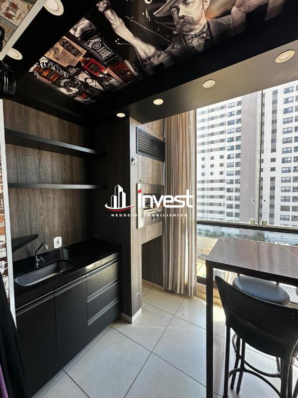 Andar corrido à venda no Santa Maria: 