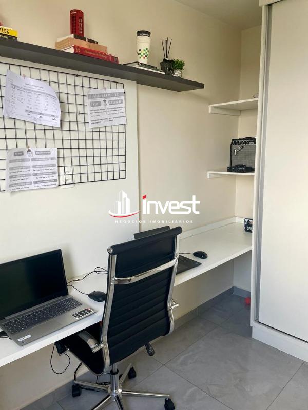 Apartamento à venda no Mercês: 