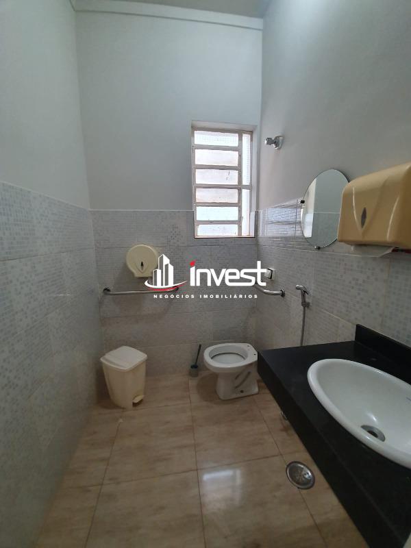 Casa Comercial para aluguel no Centro: 