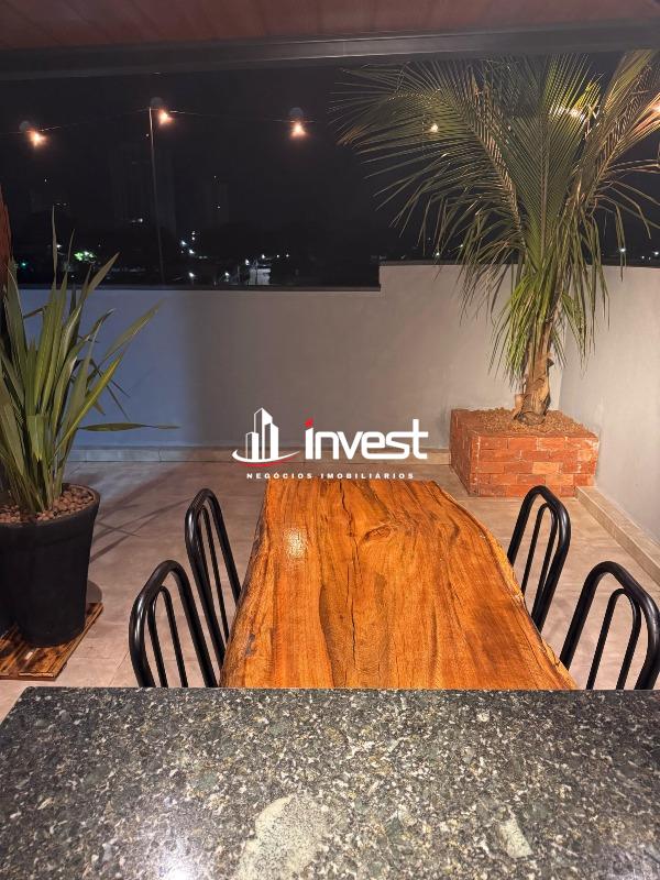 Apartamento à venda no Mercês: 