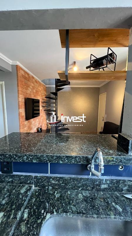 Apartamento à venda no Mercês: 