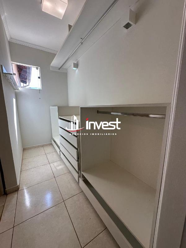 Casa Condomínio à venda no Portal Beija Flor: 