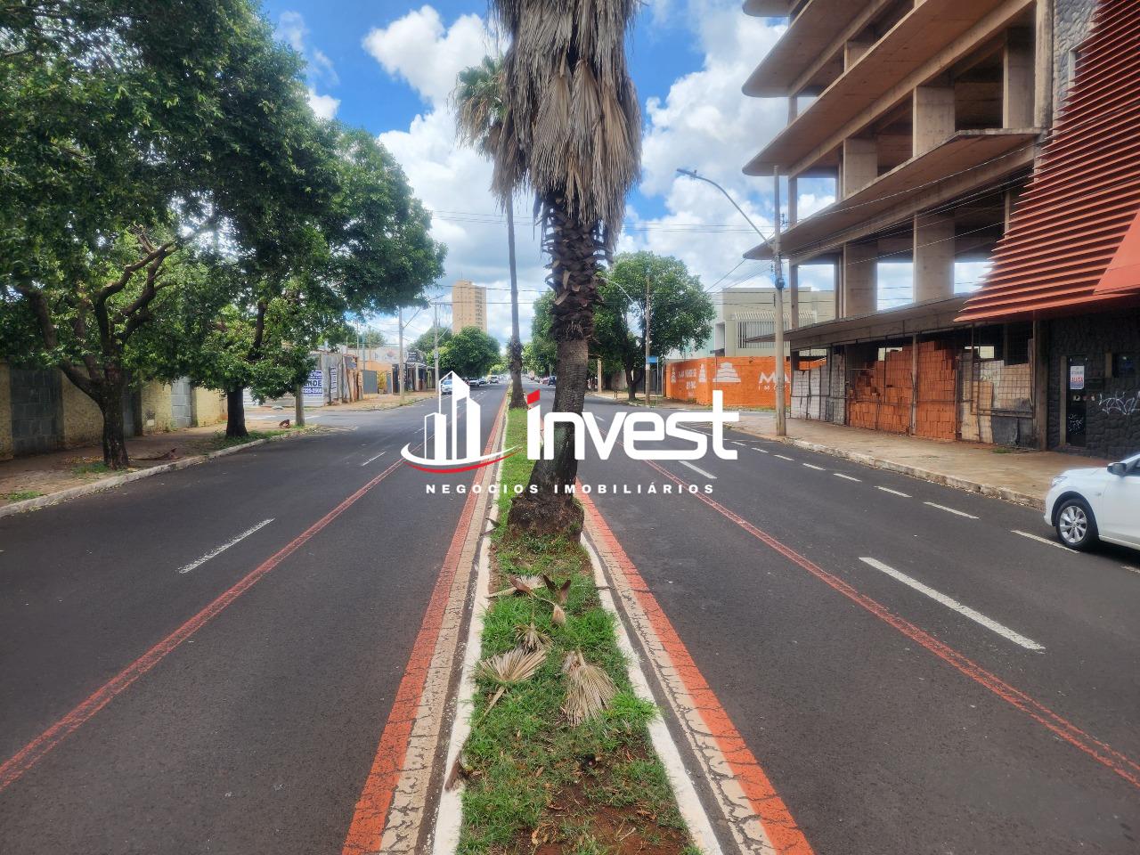 Terreno/Área à venda no Santa Maria: 