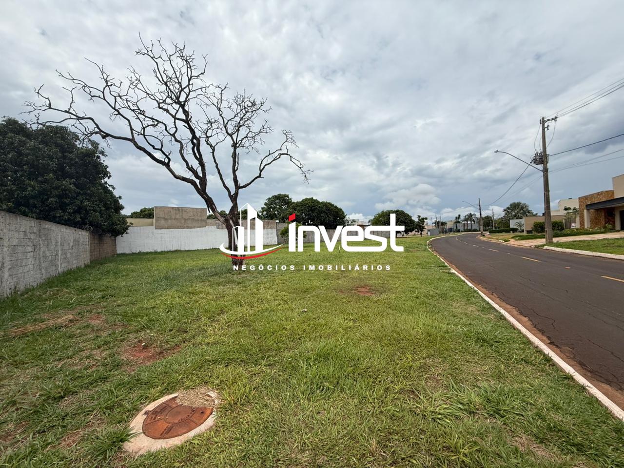 Lote em condomínio à venda no Mário Franco - Condomínio: 