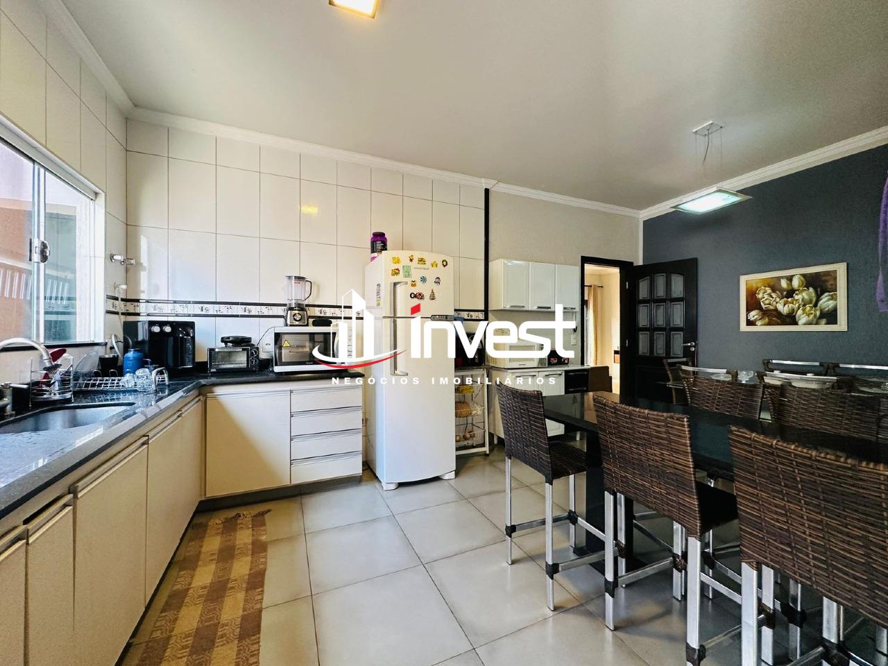 Casa à venda no Vila Militar: 