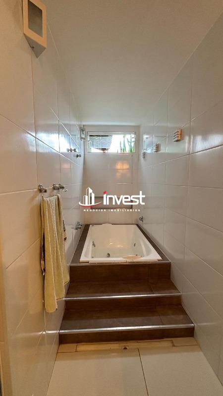 Casa Condomínio à venda no Portal Beija Flor: 