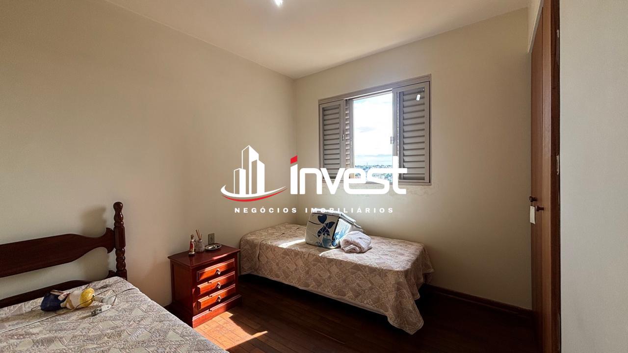 Apartamento à venda no Mercês: 