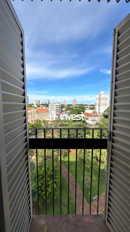 Apartamento à venda no Mercês: 