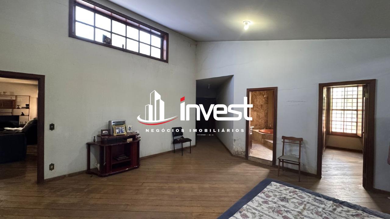 Casa à venda no Mercês: 