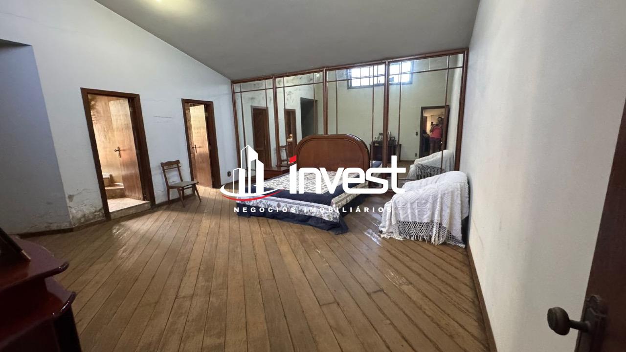 Casa à venda no Mercês: 