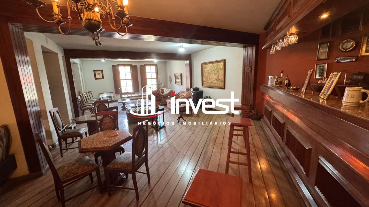 Casa à venda no Mercês: 