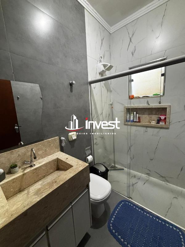 Casa à venda no Espanha, Residencial Jardim : 