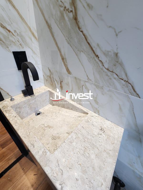 Casa à venda no BeijaFlor: 