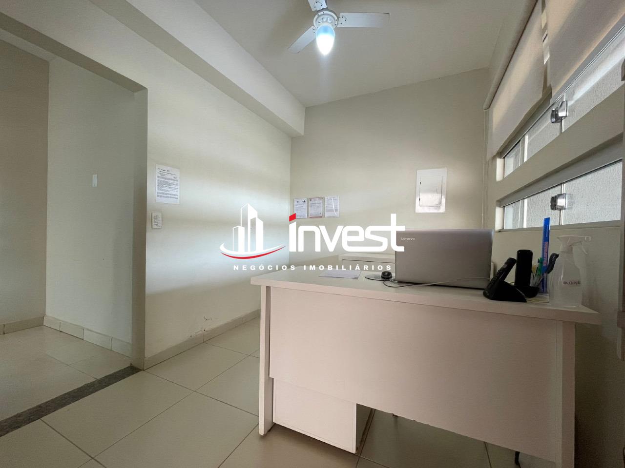 Casa Comercial à venda no Mercês: 