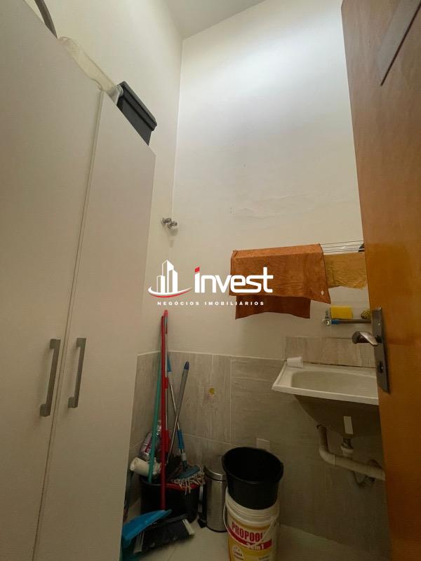 Casa Comercial à venda no Mercês: 