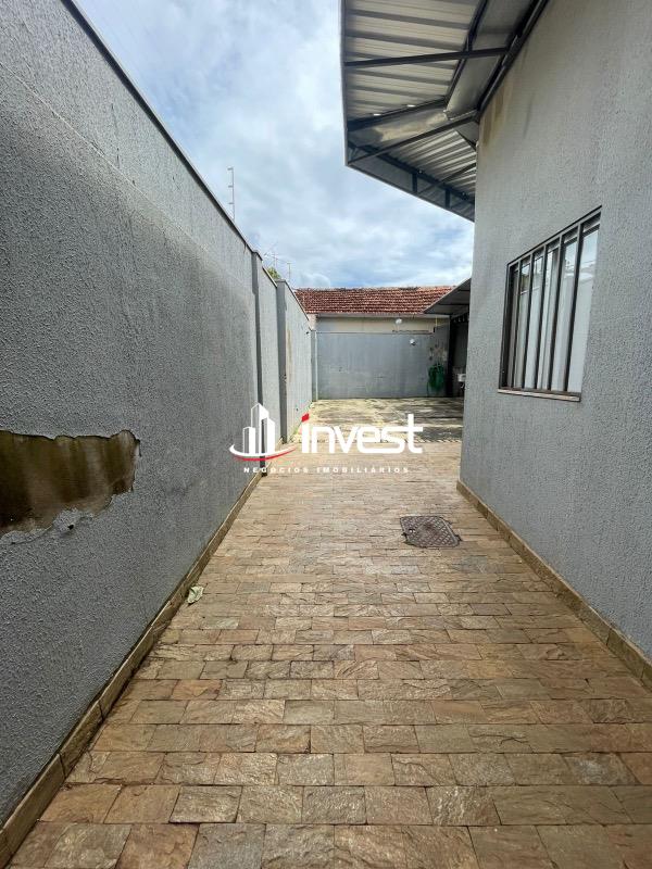 Casa Comercial à venda no Mercês: 