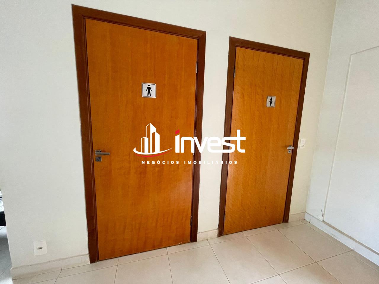 Casa Comercial à venda no Mercês: 