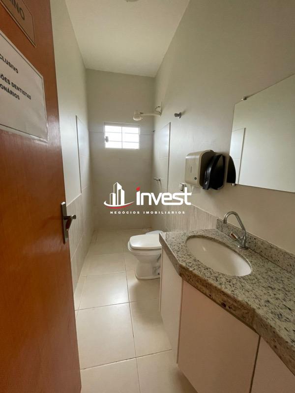 Casa Comercial para aluguel no Mercês: 