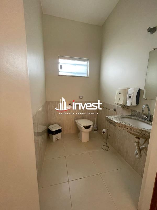 Casa Comercial para aluguel no Mercês: 