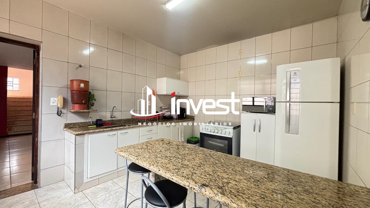 Casa à venda no Mercês: 