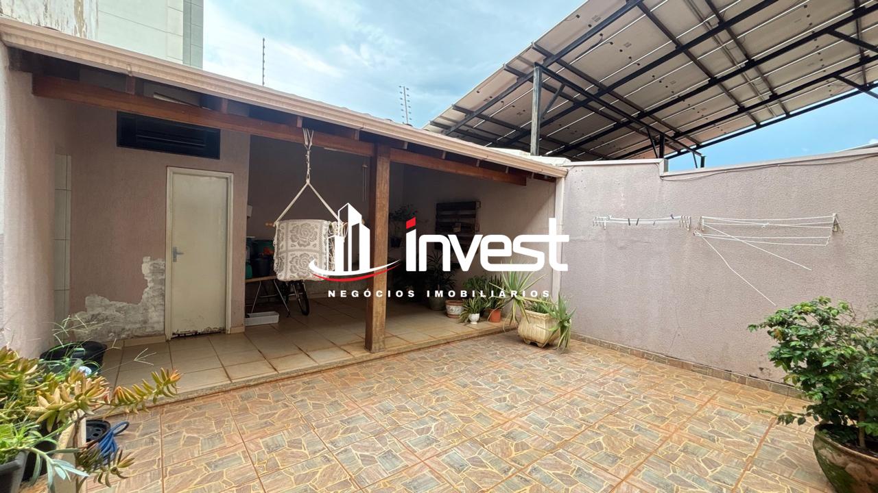 Casa à venda no Mercês: 