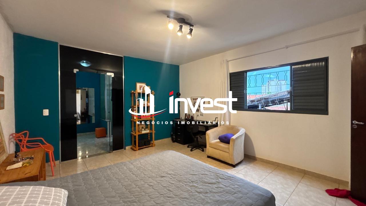 Casa à venda no Mercês: 