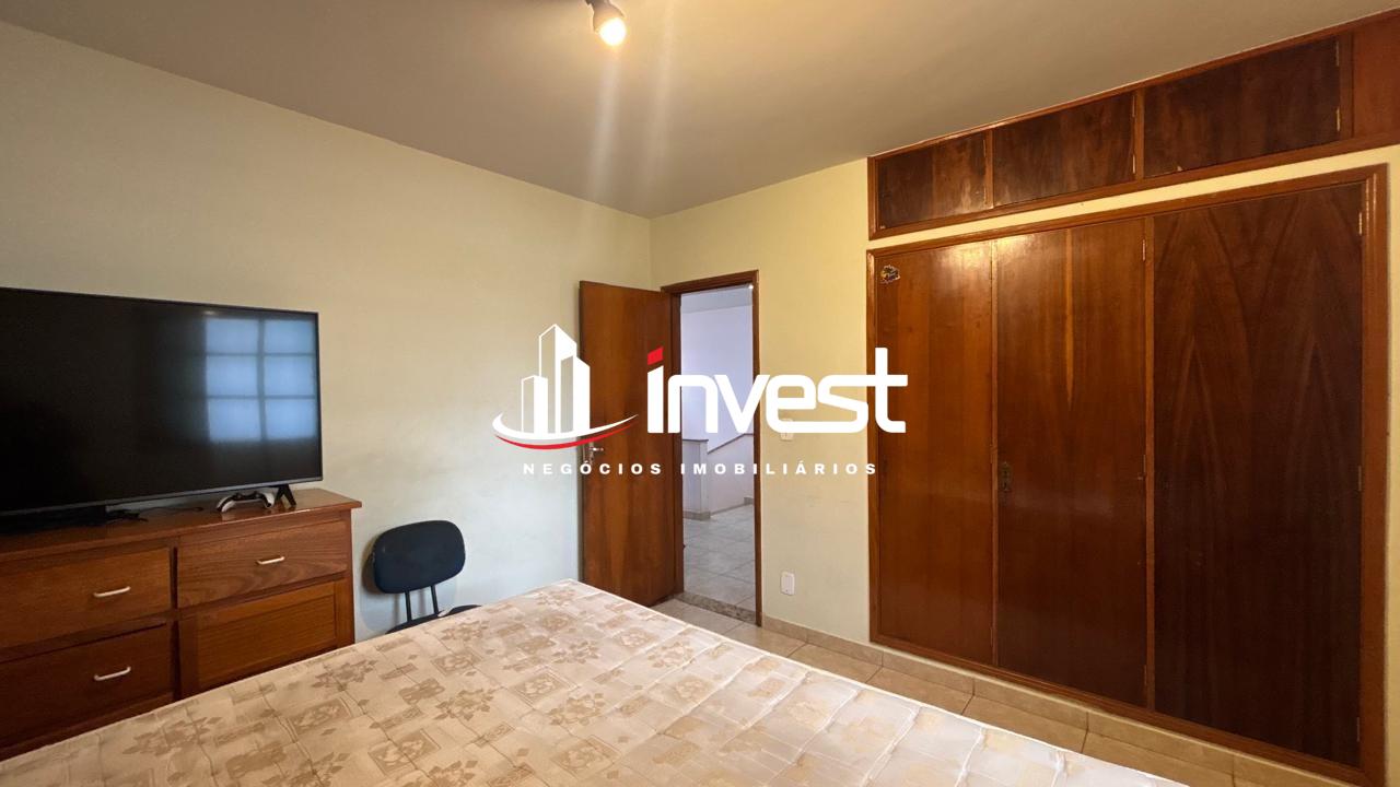 Casa à venda no Mercês: 