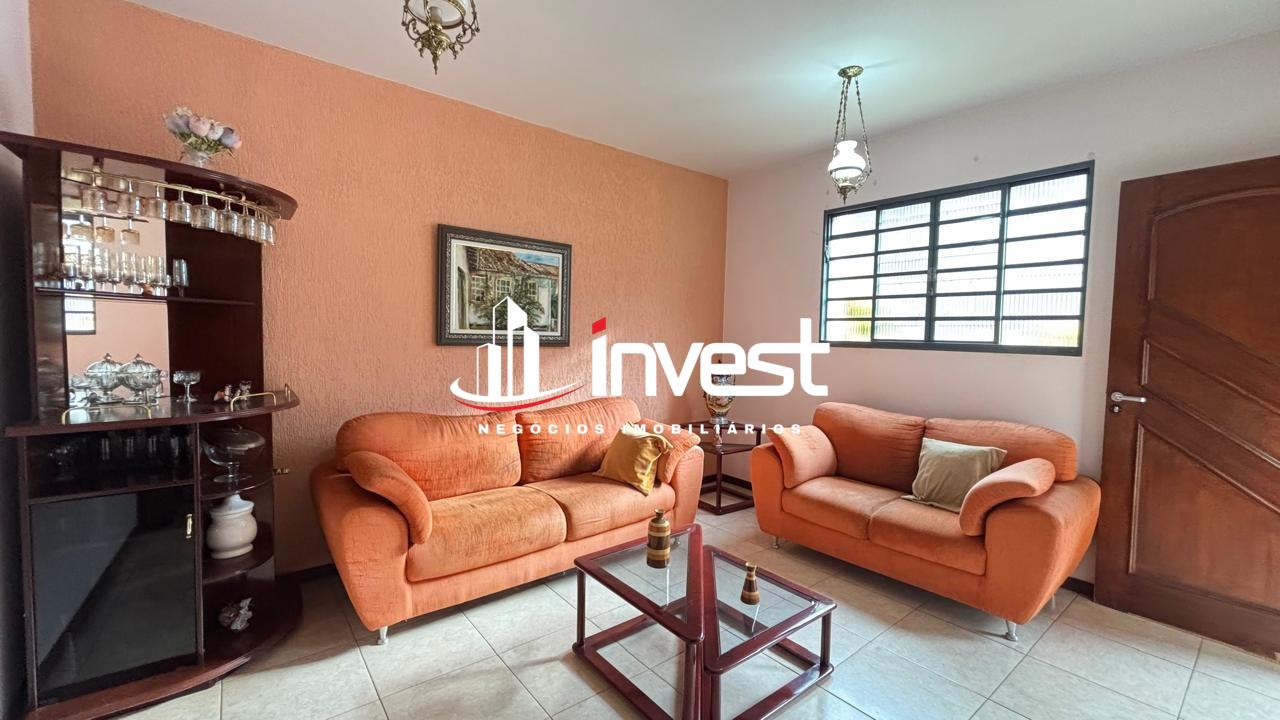 Casa à venda no Mercês: 