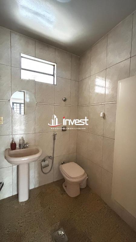 Casa à venda no Mercês: 