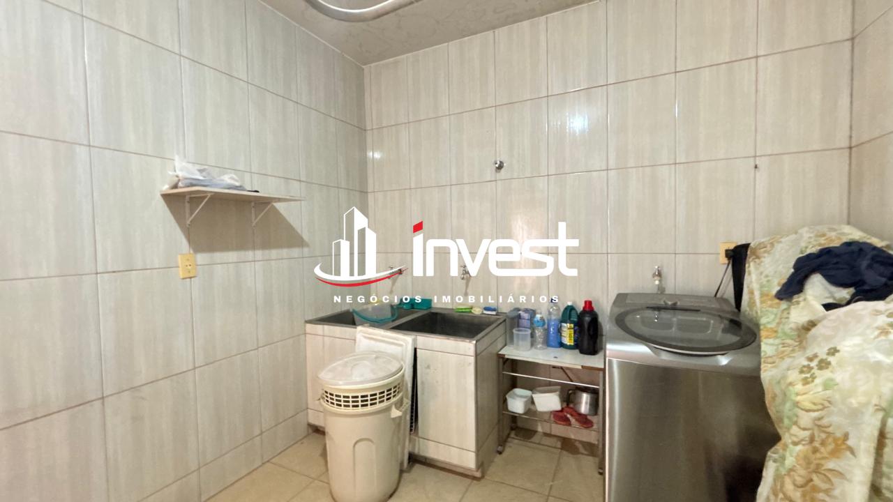 Casa à venda no Mercês: 